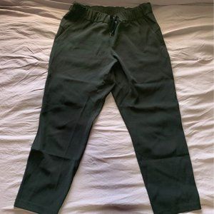 Lululemon Women’s Pant: Size 8